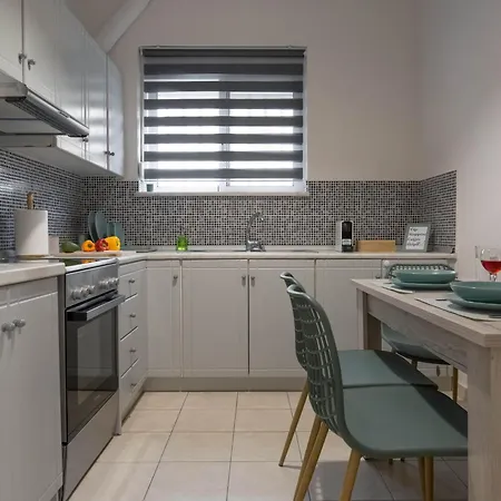 Blue Haven Chania Apartment